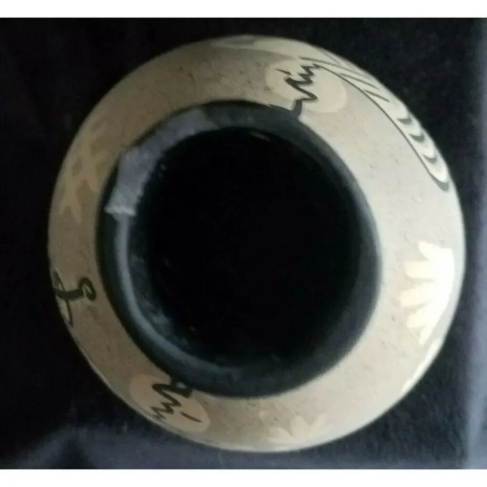 KOPA Pottery marked Dt ES 115, 3.5